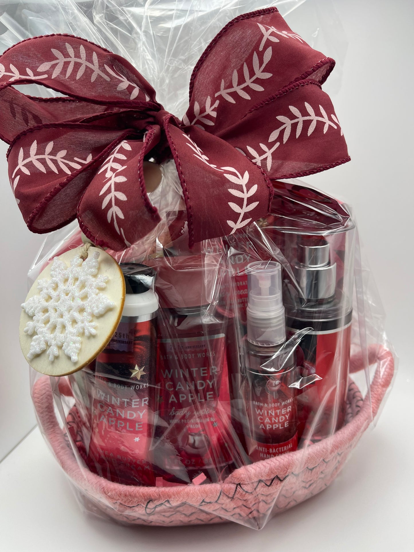 Spa Day Gift Basket (Winter Candy Apple)